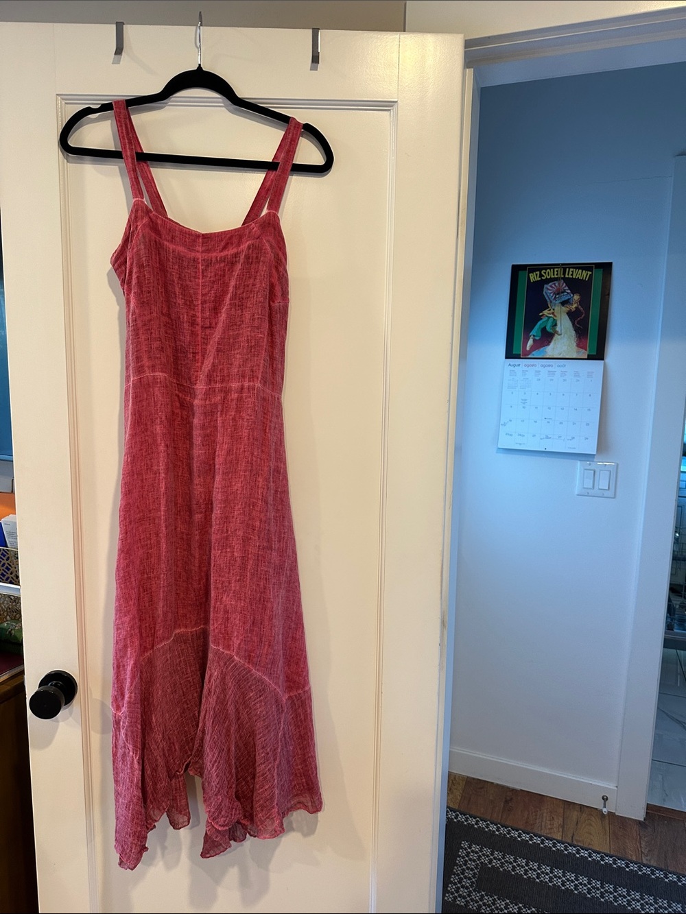 Sleeveless Dusty Rose Maxi Dress with Flowy Hemline